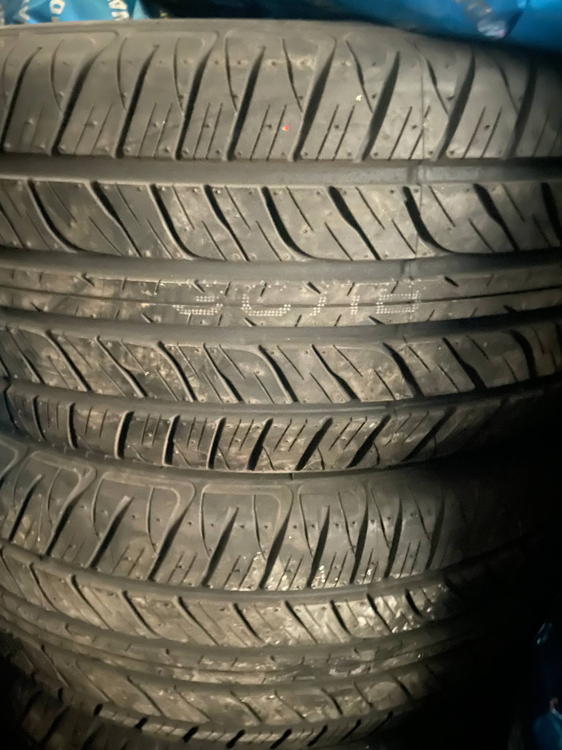 لاستیک دانلوپ 285/50/20 دانلوپ